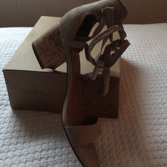 Shoes - Picture 2 of 2